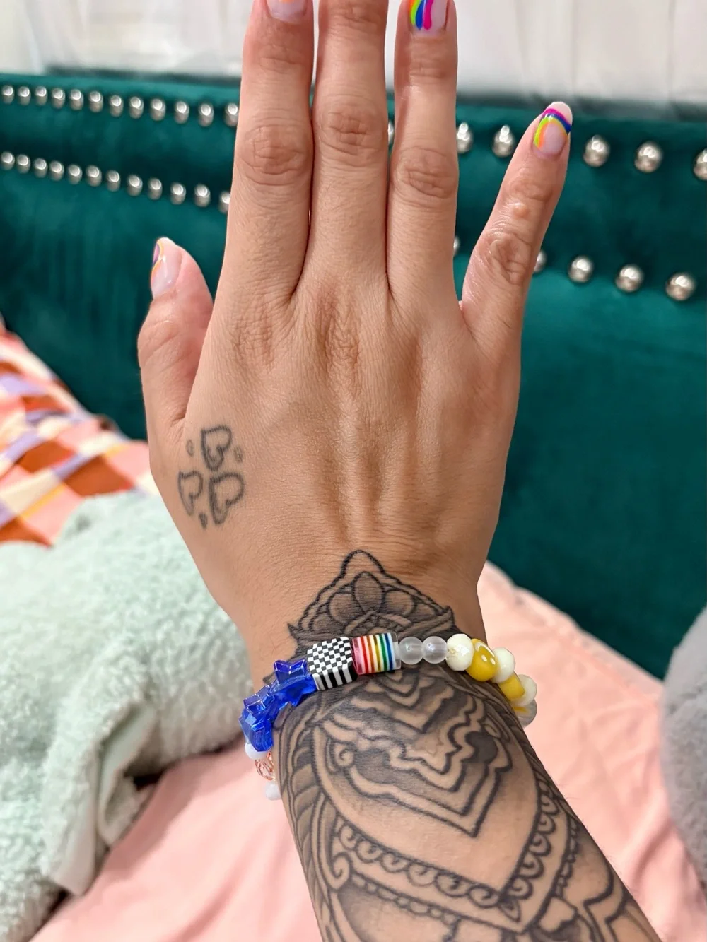 Kids Colorful Beaded Stretch Bracelet - Multicolor